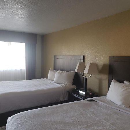Grand Texan Hotel And Convention Center Midland Exterior photo