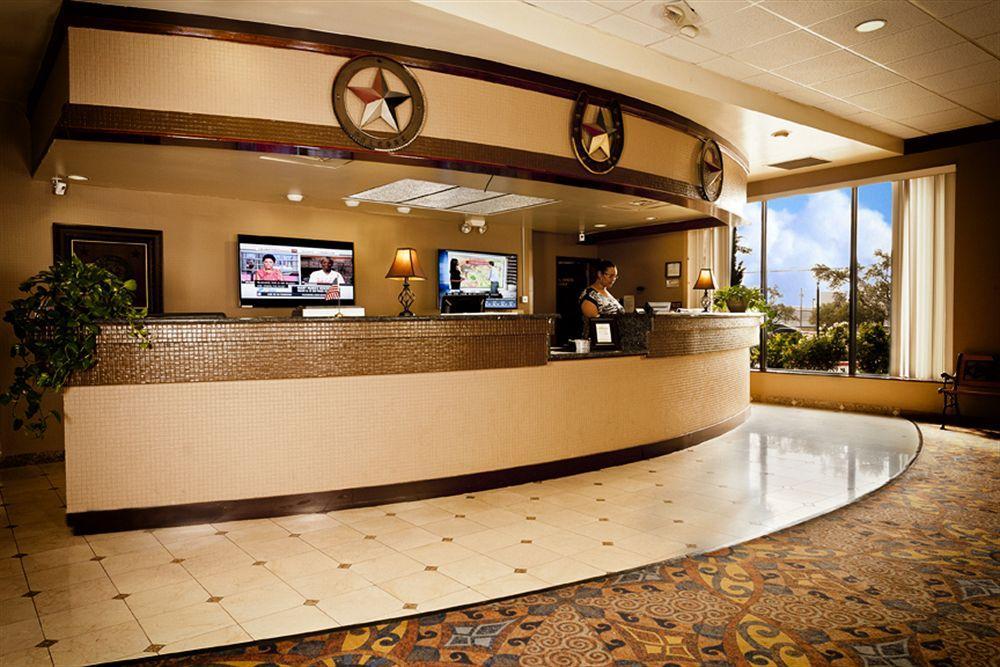 Grand Texan Hotel And Convention Center Midland Exterior photo