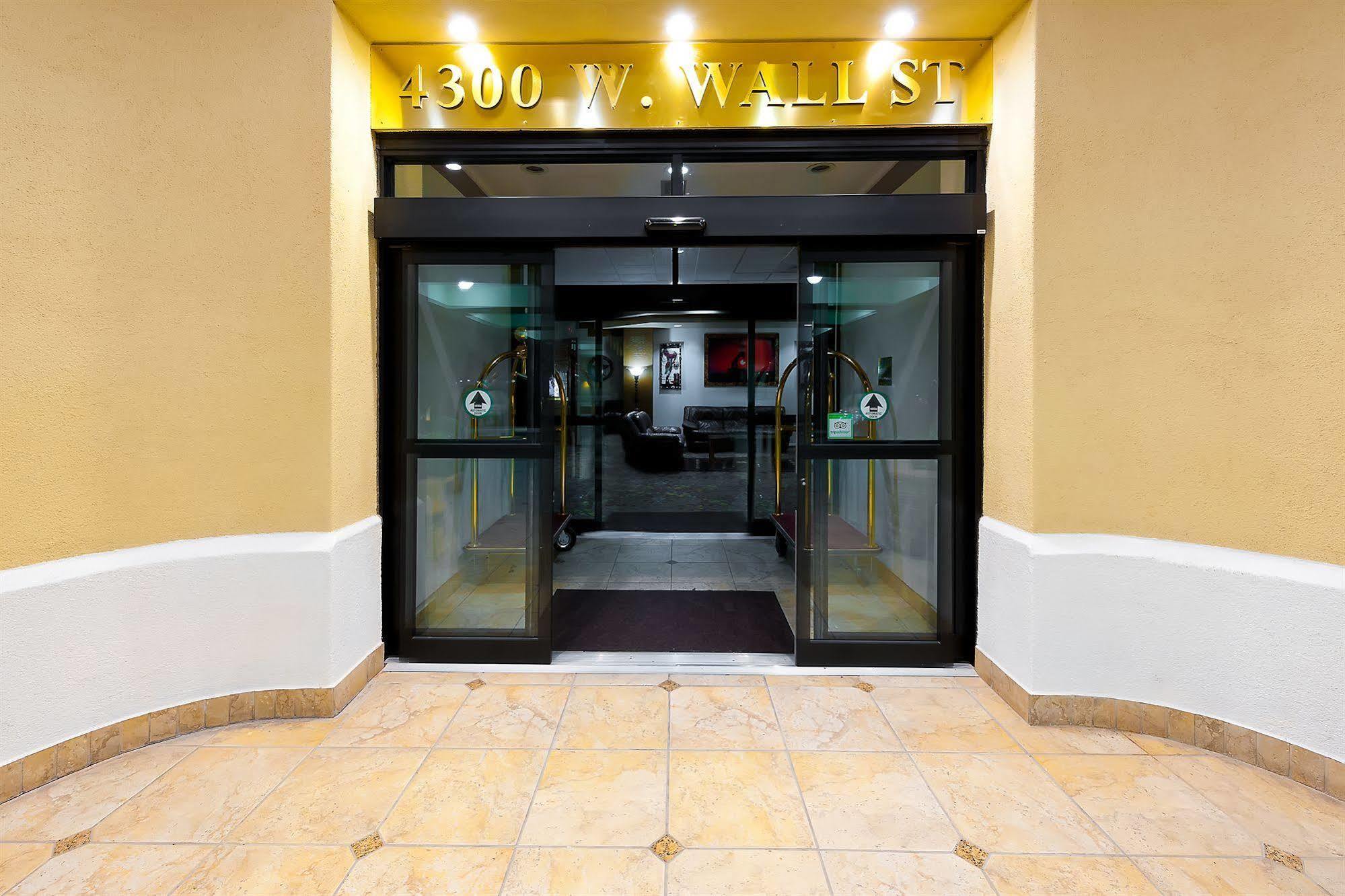 Grand Texan Hotel And Convention Center Midland Exterior photo