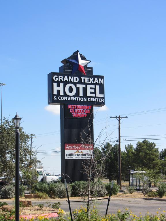 Grand Texan Hotel And Convention Center Midland Exterior photo