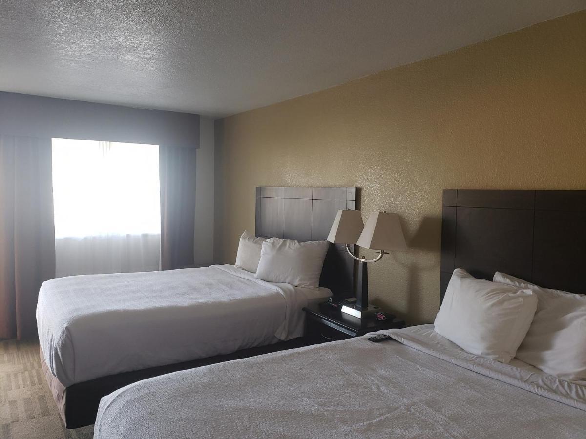 Grand Texan Hotel And Convention Center Midland Exterior photo